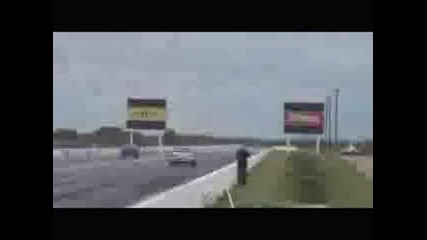 Toyota Supra Vs Nissan Skyline.avi