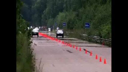 Bmw M6 vs Toyota Supra 