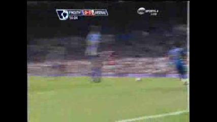 02.05 Портсмут - Арсенал 0 : 3 Карлос Вела гол 