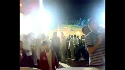 Дръж малко пищова тате