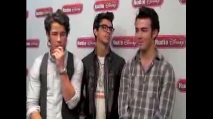 Jonas Brothers Joe vs. Kevins Hair ???