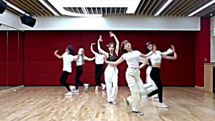Twice - Feel Special dance practice mirrored