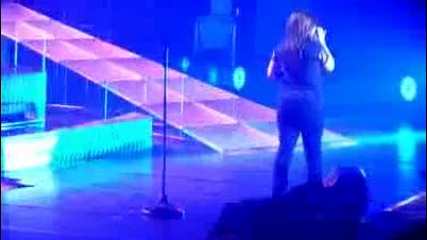 Kelly Clarkson Breakaway Live Lincoln, Nebraska October 2009 