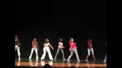 7 Sexy Sexy Girls Dancing.avi