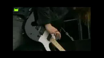 Stone Sour - Get Inside (live At Download Fest.07).avi