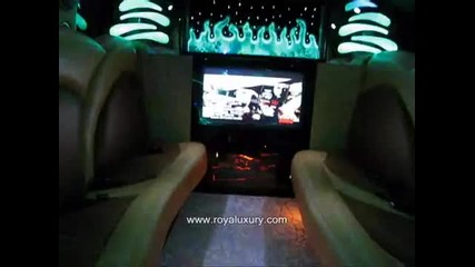 Всеки си мечтае за това - H2 Hummer Limo 