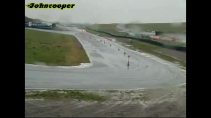 Това вече е звяр - Ford Focus 4x4 Cosworth