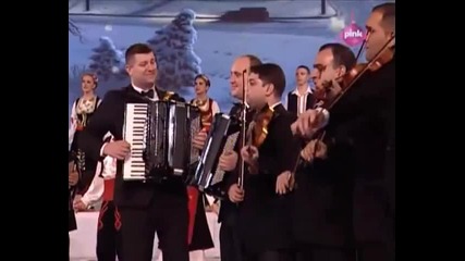 Sneki - Caki, Cale [ Novogodisnje Grandovo Narodno veselje 2013 ]