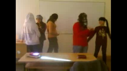 Българи танцуват на Harlemshake!