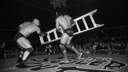 Goldberg vs. Scott Hall – Stun Gun Ladder Match: WCW Souled Out 1999 (Full Match)