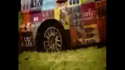 TopGear - Mitsubishi vs. Skateboard