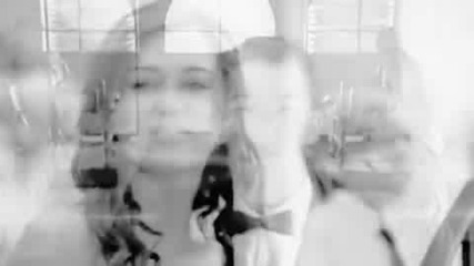Niley: I believe that the heart does go on 