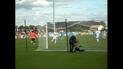 Невероятно спасяване на Hugo Lloris 