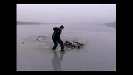 велосипед на лед и един идиот
