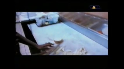 Young Deenay - Walk On By 