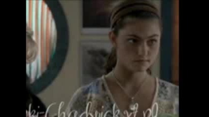 Phoebe Tonkin