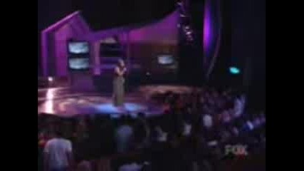 Kelly Clarkson