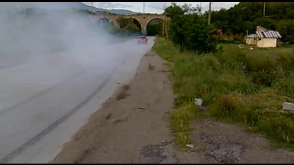 bmw 320i burnout