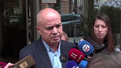 Свиленски: Мандатът не трябва да бъде изпълнен, България трябва да отиде на избори