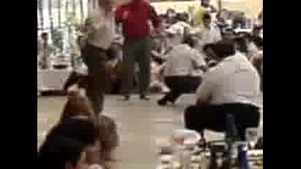 Жоро Е В Гърция С Братмо