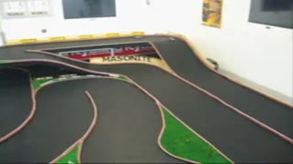 Mini Car - на писта