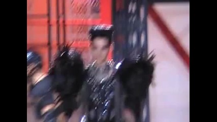 Dsquared Fashion Catwalk With Bill Kaulitz 1