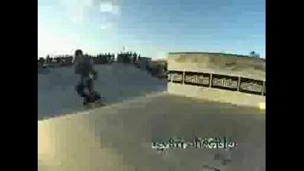 Tony Hawk И Приятели Правят Луди Номера