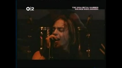 Bfmv - Her Voice Resides; 4 words(to choke upon) (live)