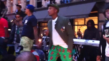 N.e.r.d. - Lapdance Live with Chris Brown 