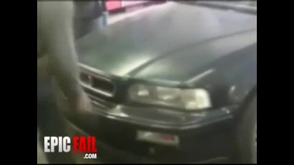 Car Lift Fail 