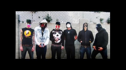 Hollywood Undead - Bitches