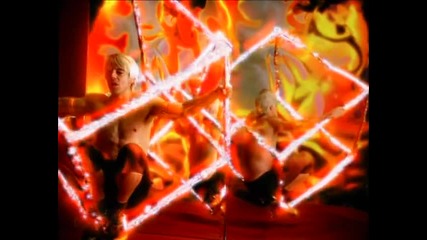 Red Hot Chili Peppers - Around The World