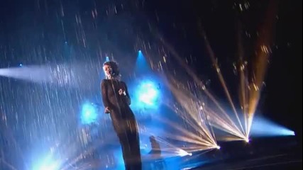 Rihanna Pour It Up Live Performance Victoria's Secret Fashion Show 2012 X Factor Final Diamonds Jump