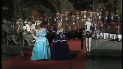 Лгбт изпълнители - Abba - Dancing Queen - Royal Swedish Opera 