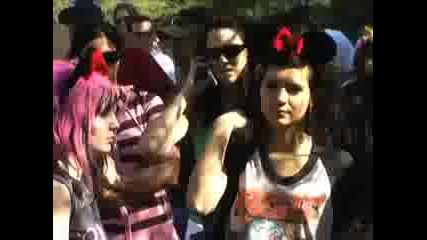 Hanna and Audreys Disneyland Adventure ;]