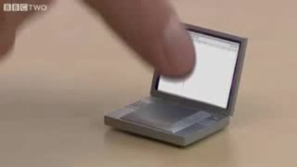 Най - Якият Мини Лаптоп в Света ..