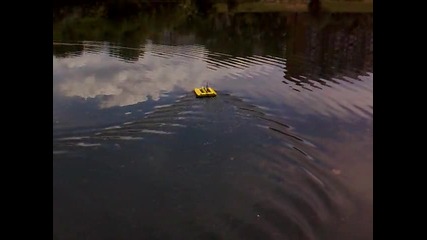 test2 лодка за захранка Carp Alligator