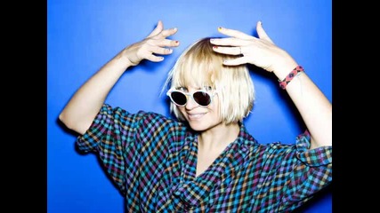 New! • Страхотна! • Sia - Loved Me Back To Life