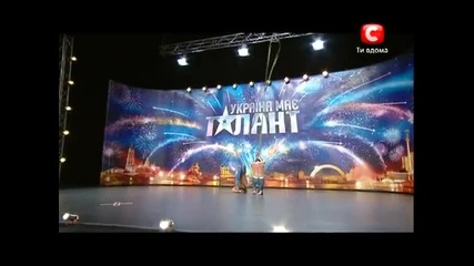 Украйна търси талант - Двама акробатични мъже