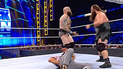 The Viking Raiders vs. Happy Corbin & Madcap Moss: SmackDown, Nov. 5, 2021