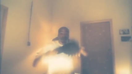 Къде бъркаме?! 2pac Ft. Outlawz - World Peace