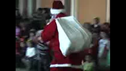 Миро Посреща Дядо Коледа
