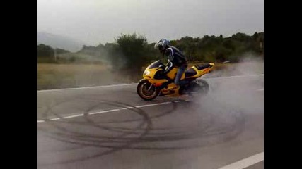 suzuki k2 metla