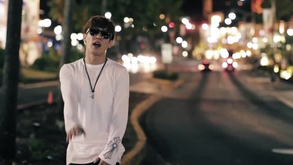 Electroboyz ft. Baek Ji Young - Should I Laugh Or Cry [ M V ]