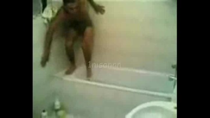 Скок с глава във вана 