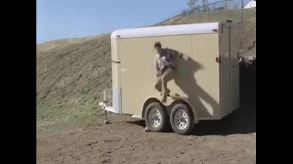 На мъжете нищо не им стават ! (смях)