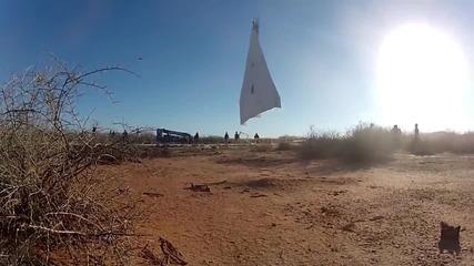 Гигантски хартиен самолет, gopro