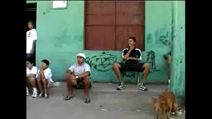 Невероятни номера Streetfootball не е за изпускане