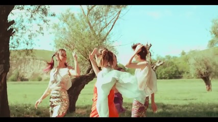 Milica Pavlovic - Dve Po Dve