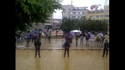 Сутрешен протест пред парламента 27.06.2013